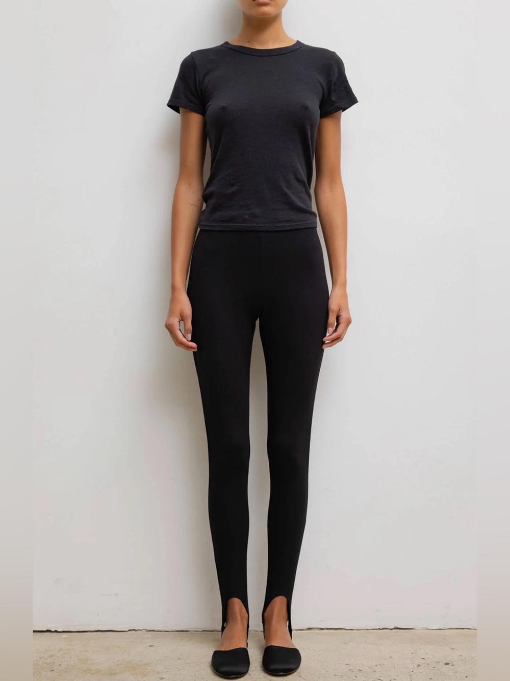 Leset Women’s Rio Stirrup Black Pant Leggings Size Medium